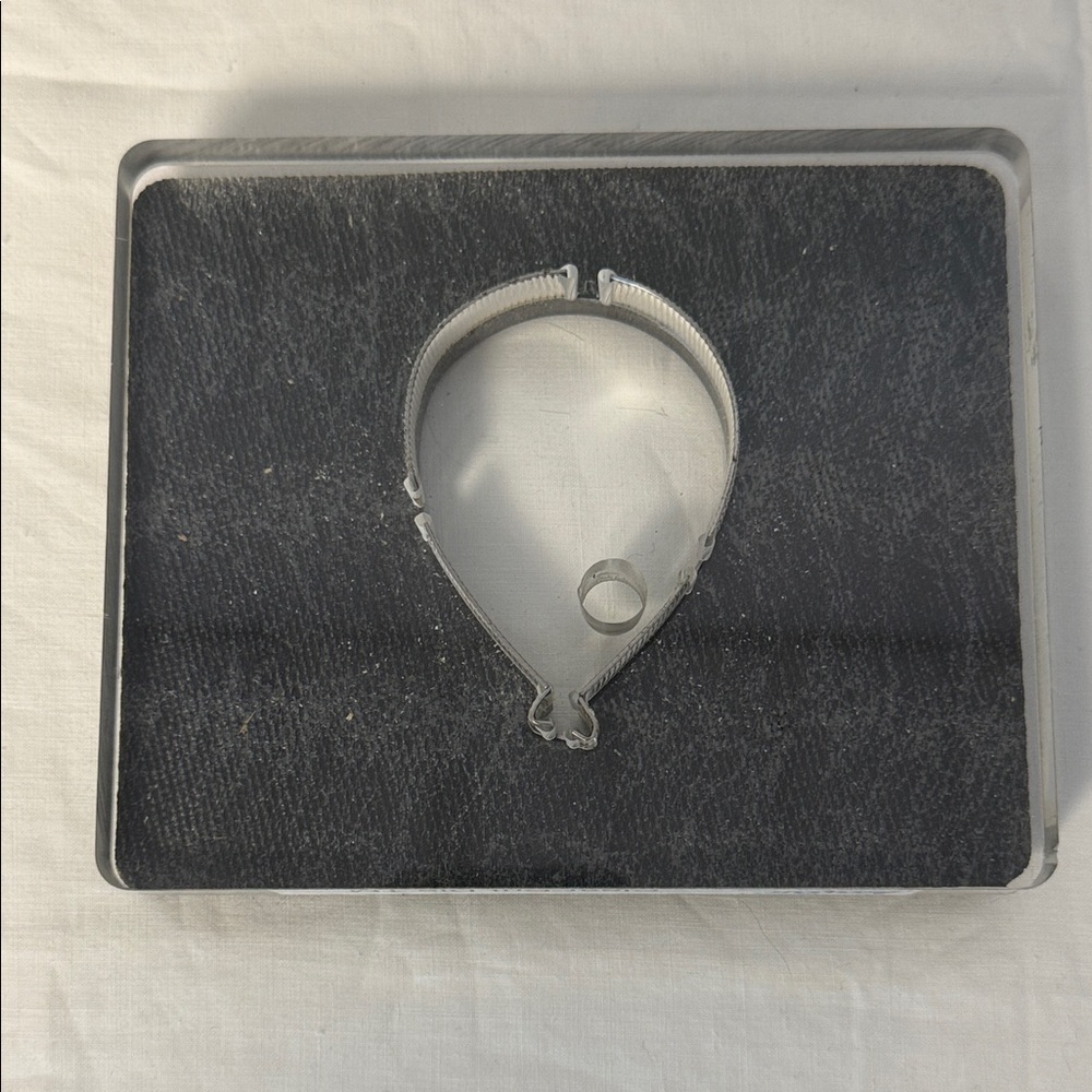 AccuCut Clear-Cut Die Balloon #1 Small Steel Rule Die Scrapbooking Craft